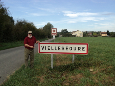 on the way to Viellesegure